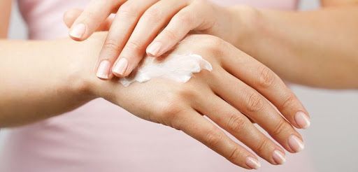 Как избавиться от сухости рук: лучшие советы для заботы о коже рук | интернет-магазин Sakurahada